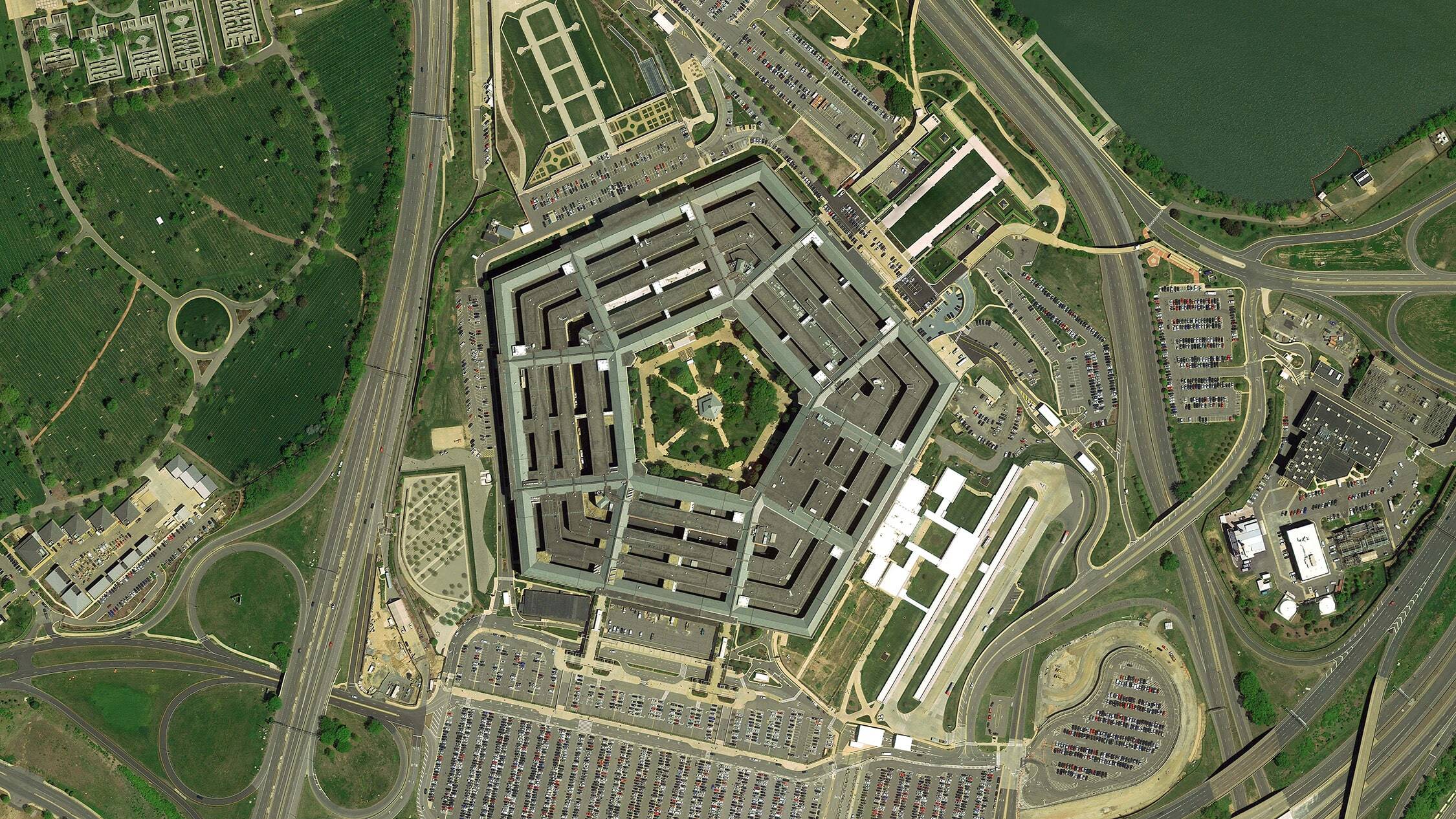 i2_Government_Pentagon_2299239603-v2-min